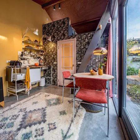 Deborah's Hiding Place شقة *